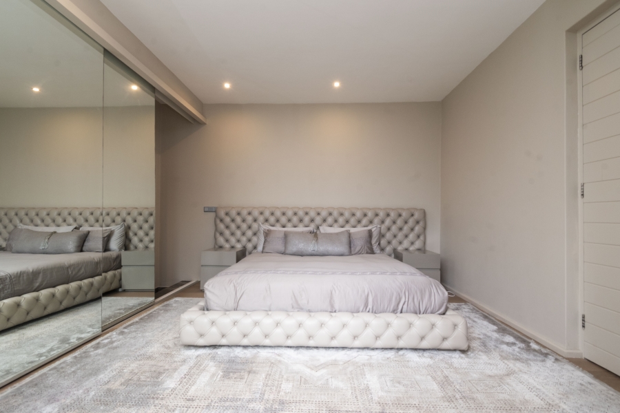 3 Bedroom Property for Sale in Bakoven Western Cape